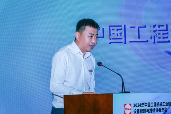 亚洲嫩模高潮喷白浆在线观看液壓2.jpg